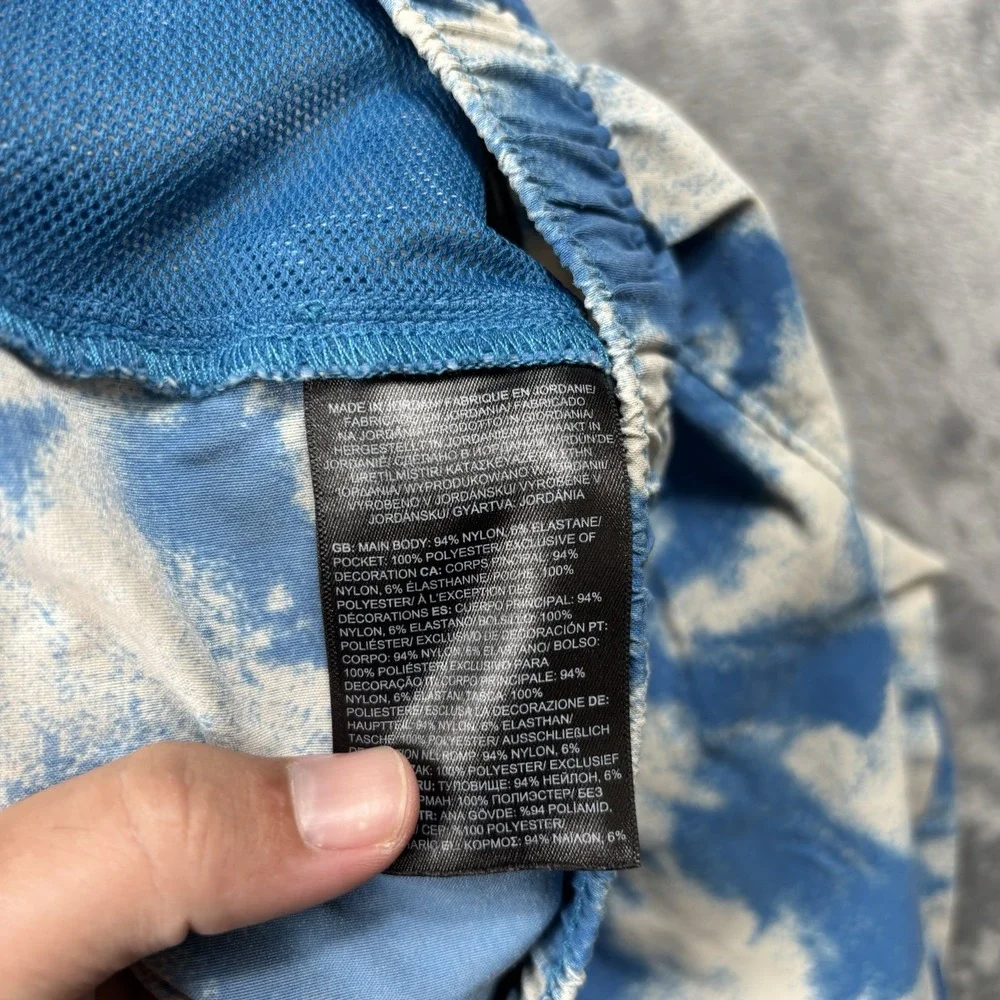 The North Face Printed Class V Pull-On Shorts Blue White H4291 Men's Size Small